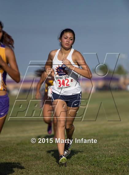 Thumbnail 2 in District 32-6A Cross Country Championships photogallery.