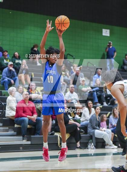 Thumbnail 2 in Mesquite @ Basha photogallery.