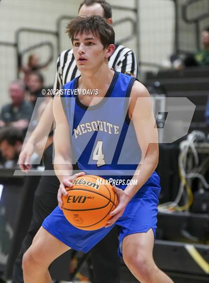 Thumbnail 2 in Mesquite @ Basha photogallery.