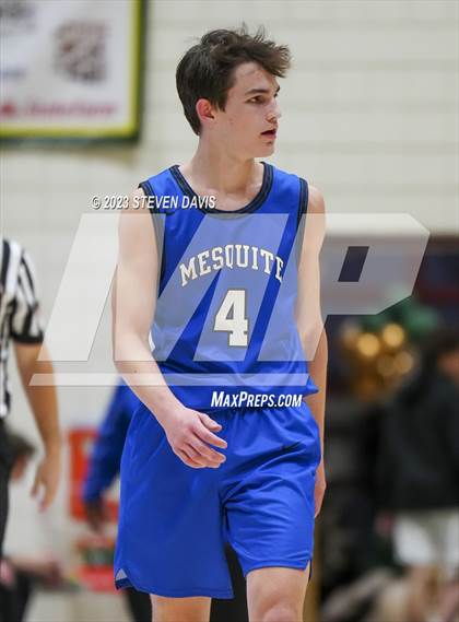 Thumbnail 3 in Mesquite @ Basha photogallery.