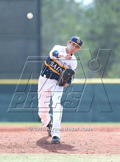 Thumbnail 1 in DeSoto Central vs. Trinity Prep (National High School Invitational) photogallery.
