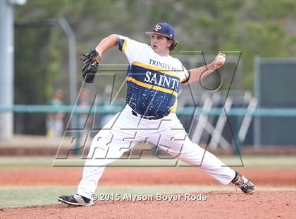 Thumbnail 2 in DeSoto Central vs. Trinity Prep (National High School Invitational) photogallery.
