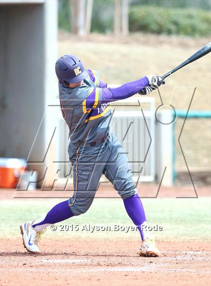 Thumbnail 2 in DeSoto Central vs. Trinity Prep (National High School Invitational) photogallery.