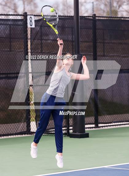 Thumbnail 3 in Cherry Creek Invitational photogallery.