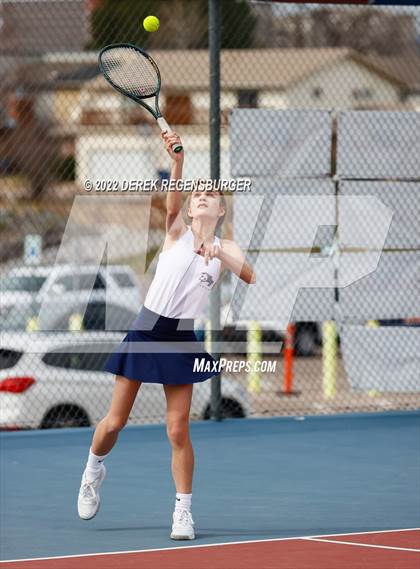 Thumbnail 3 in Cherry Creek Invitational photogallery.