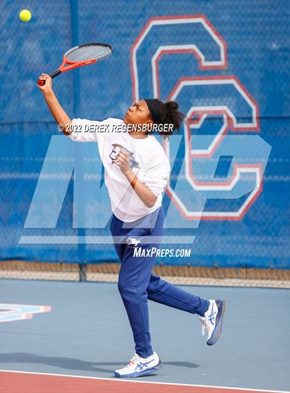 Thumbnail 3 in Cherry Creek Invitational photogallery.