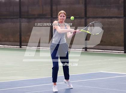 Thumbnail 2 in Cherry Creek Invitational photogallery.