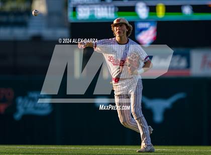 Thumbnail 2 in Calallen vs Liberty-Eylau (UIL 4A baseball Final) photogallery.