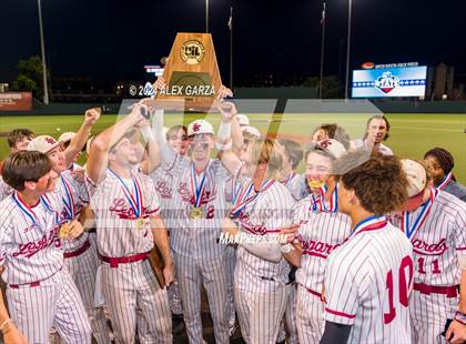 Thumbnail 2 in Calallen vs Liberty-Eylau (UIL 4A baseball Final) photogallery.