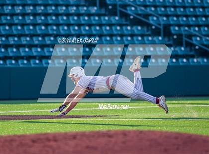 Thumbnail 2 in Calallen vs Liberty-Eylau (UIL 4A baseball Final) photogallery.
