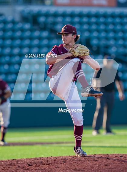Thumbnail 2 in Calallen vs Liberty-Eylau (UIL 4A baseball Final) photogallery.