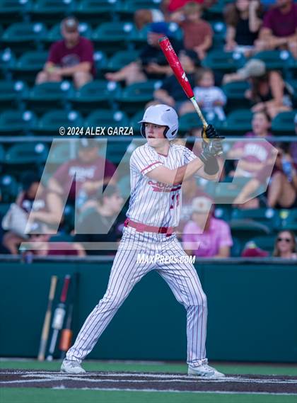 Thumbnail 1 in Calallen vs Liberty-Eylau (UIL 4A baseball Final) photogallery.