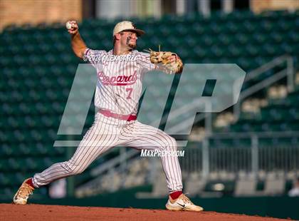 Thumbnail 2 in Calallen vs Liberty-Eylau (UIL 4A baseball Final) photogallery.