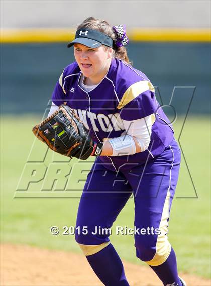 Thumbnail 1 in Bell [L. D.] vs Denton (Sade Lowery Tournament) photogallery.
