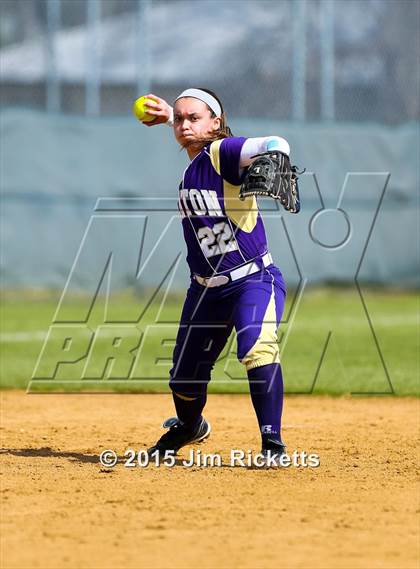 Thumbnail 3 in Bell [L. D.] vs Denton (Sade Lowery Tournament) photogallery.