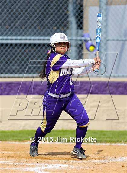 Thumbnail 1 in Bell [L. D.] vs Denton (Sade Lowery Tournament) photogallery.