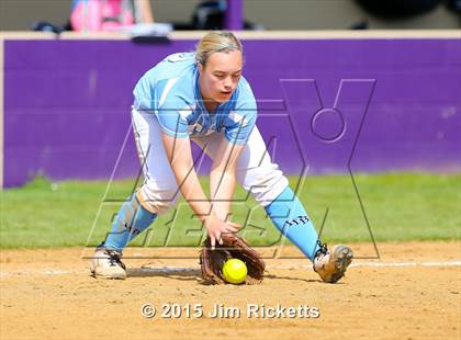 Thumbnail 2 in Bell [L. D.] vs Denton (Sade Lowery Tournament) photogallery.