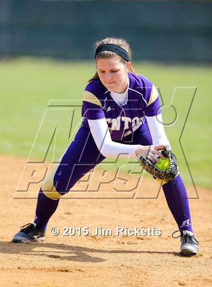 Thumbnail 1 in Bell [L. D.] vs Denton (Sade Lowery Tournament) photogallery.