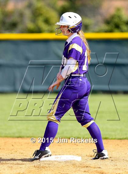Thumbnail 1 in Bell [L. D.] vs Denton (Sade Lowery Tournament) photogallery.
