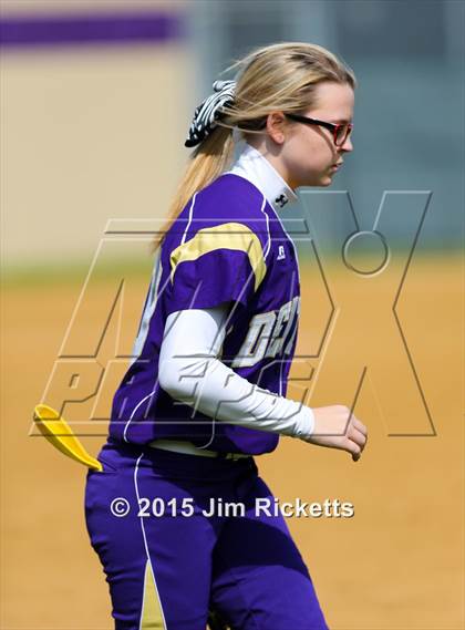 Thumbnail 1 in Bell [L. D.] vs Denton (Sade Lowery Tournament) photogallery.