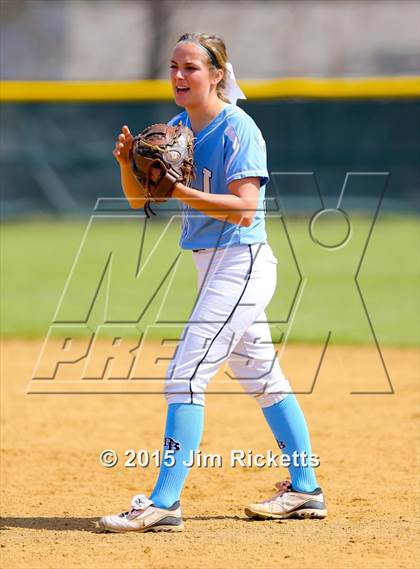 Thumbnail 2 in Bell [L. D.] vs Denton (Sade Lowery Tournament) photogallery.