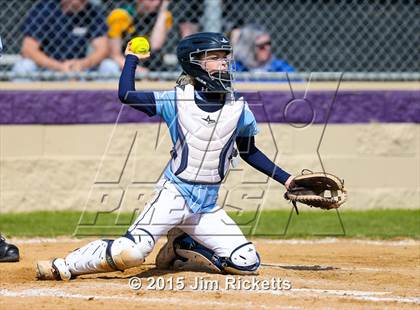 Thumbnail 2 in Bell [L. D.] vs Denton (Sade Lowery Tournament) photogallery.