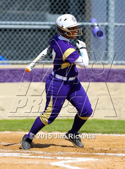 Thumbnail 1 in Bell [L. D.] vs Denton (Sade Lowery Tournament) photogallery.