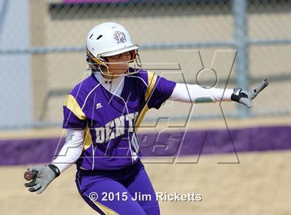 Thumbnail 1 in Bell [L. D.] vs Denton (Sade Lowery Tournament) photogallery.