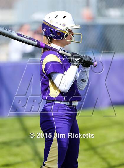 Thumbnail 3 in Bell [L. D.] vs Denton (Sade Lowery Tournament) photogallery.