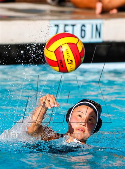 Thumbnail 2 in Menlo-Atherton @ Castilleja photogallery.