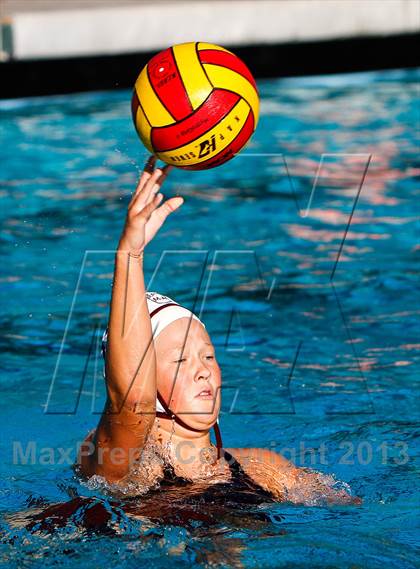 Thumbnail 2 in Menlo-Atherton @ Castilleja photogallery.