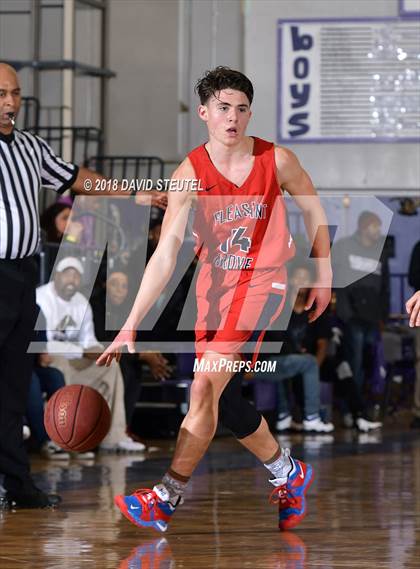 Thumbnail 3 in Pleasant Grove vs. Clovis North (St. Hope Elite Classic) photogallery.
