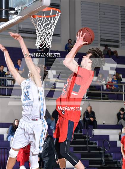 Thumbnail 1 in Pleasant Grove vs. Clovis North (St. Hope Elite Classic) photogallery.