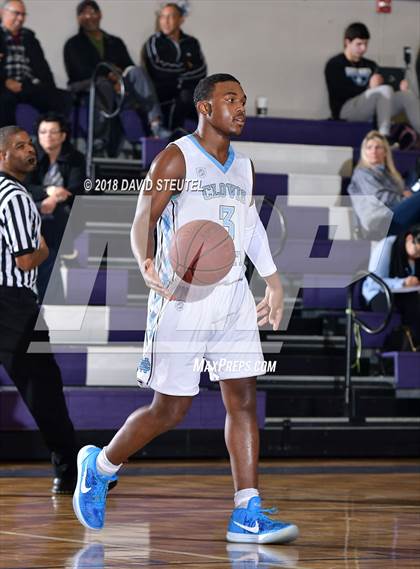 Thumbnail 2 in Pleasant Grove vs. Clovis North (St. Hope Elite Classic) photogallery.