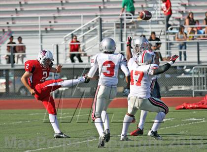 Thumbnail 2 in Great Oak @ Rancho Verde photogallery.