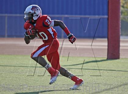 Thumbnail 2 in Great Oak @ Rancho Verde photogallery.