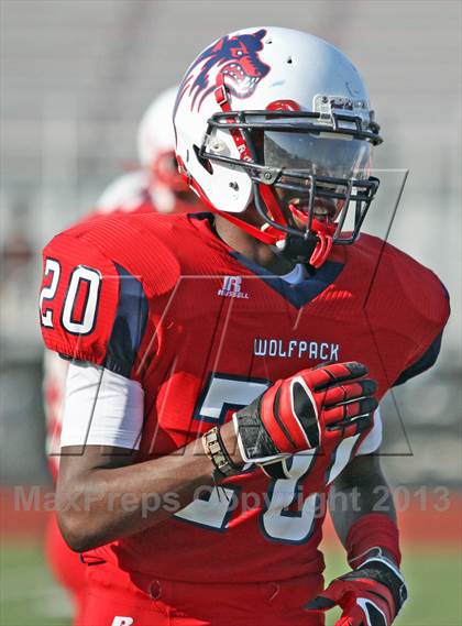 Thumbnail 2 in Great Oak @ Rancho Verde photogallery.