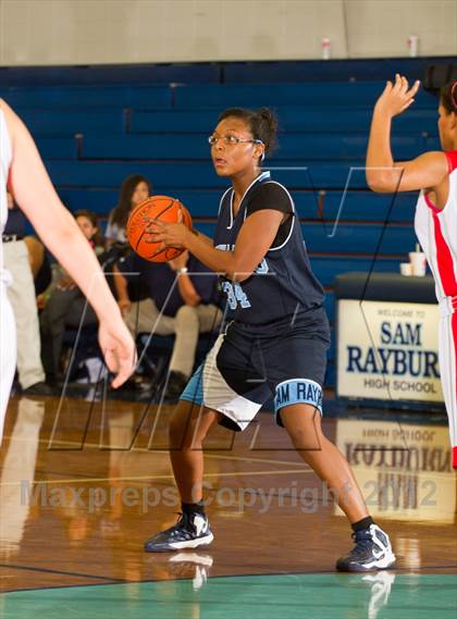 Thumbnail 2 in Ray vs. Sam Rayburn (McDonald's Texas Invitational) photogallery.