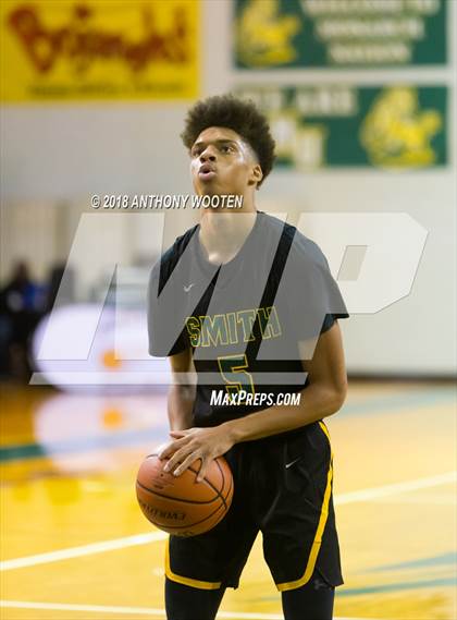 Thumbnail 3 in Greenfield vs Ben L. Smith (Hoops and Dreams Showcase) photogallery.