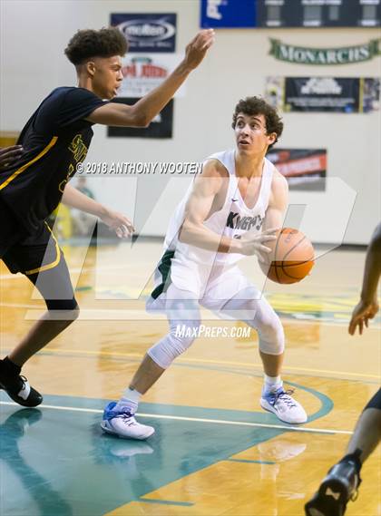 Thumbnail 2 in Greenfield vs Ben L. Smith (Hoops and Dreams Showcase) photogallery.