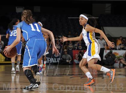 Thumbnail 2 in Agoura vs. Gahr (CIF-SS 3AAA Final) photogallery.