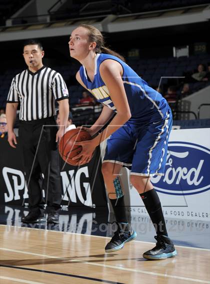 Thumbnail 2 in Agoura vs. Gahr (CIF-SS 3AAA Final) photogallery.