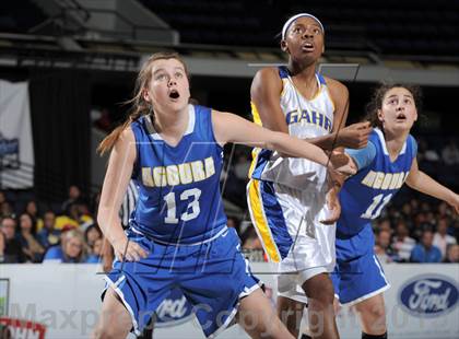 Thumbnail 1 in Agoura vs. Gahr (CIF-SS 3AAA Final) photogallery.