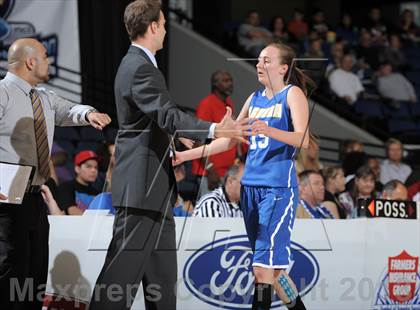 Thumbnail 2 in Agoura vs. Gahr (CIF-SS 3AAA Final) photogallery.