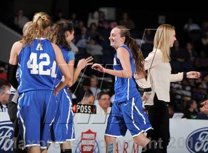 Thumbnail 2 in Agoura vs. Gahr (CIF-SS 3AAA Final) photogallery.