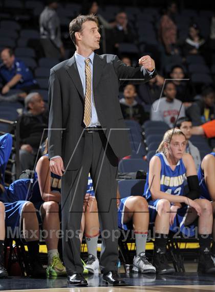 Thumbnail 2 in Agoura vs. Gahr (CIF-SS 3AAA Final) photogallery.