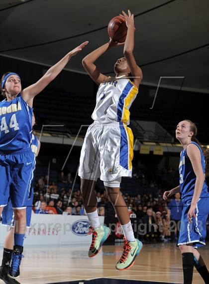 Thumbnail 1 in Agoura vs. Gahr (CIF-SS 3AAA Final) photogallery.