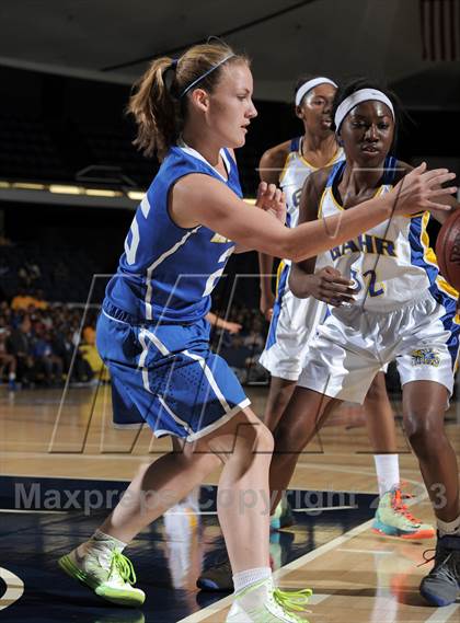 Thumbnail 3 in Agoura vs. Gahr (CIF-SS 3AAA Final) photogallery.