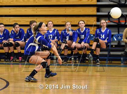 Thumbnail 3 in Glastonbury @ Fairfield Ludlowe (CIAC Class LL 2nd Round) photogallery.
