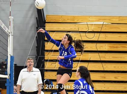 Thumbnail 1 in Glastonbury @ Fairfield Ludlowe (CIAC Class LL 2nd Round) photogallery.